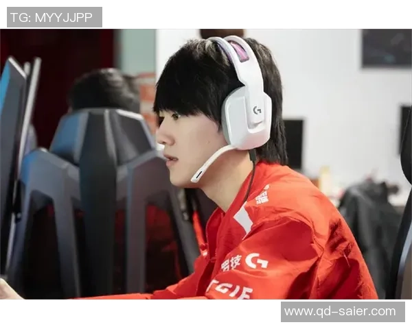 Viper战队遭遇队友失误大黄惊呼沙皇60分钟仅输出三万伤害