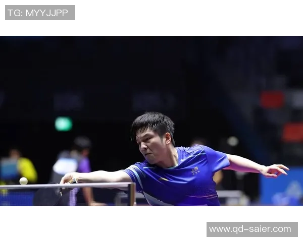 王楚钦在11月15日全运会中力争阻击樊振东争夺乒乓球冠军之战