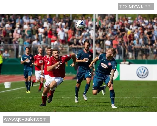 德甲保级大战激烈上演奥格斯堡全力以赴迎战勒沃库森 德甲保级大战激烈上演奥格斯堡全力以赴迎战勒沃库森